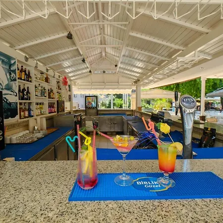 Hotel Club Selen İçmeler