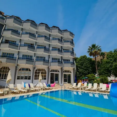 Club Selen İçmeler