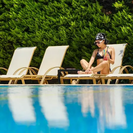 Club Selen Szálloda 3*