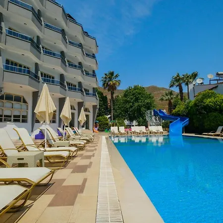 Club Selen Szálloda